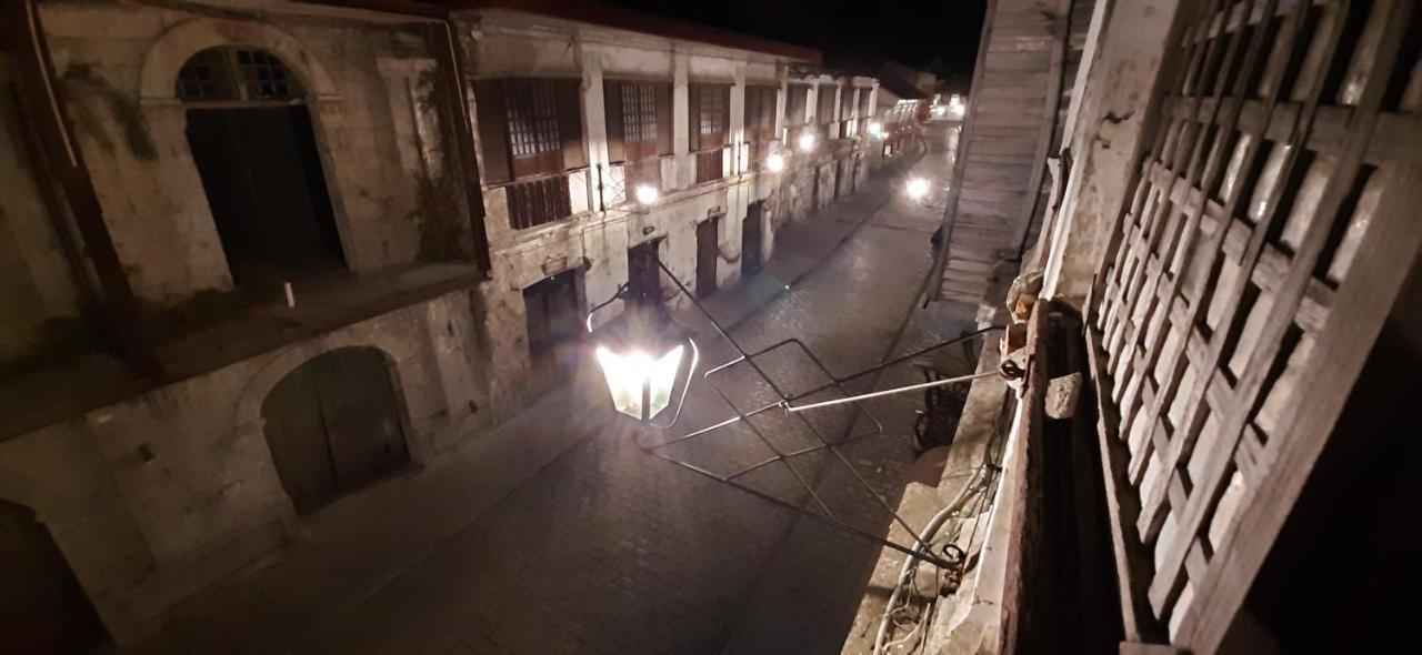 Escolta'S Homey Lodge Vigan Exterior photo